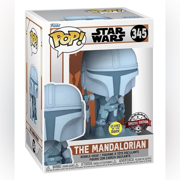 Star Wars The Mandalorian Glow in The Dark Exclusive - Picture 1 of 4